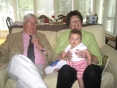 Moorhead and Louisa Kennedy with family (Maine, 2006) (Courtesy of the Kennedy family)